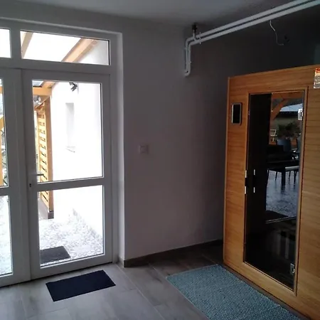 Nefelejcs Vendeghaz Guest house *